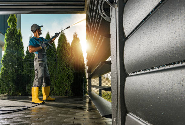 Why Choose Our Certified Pressure Washing Experts for Your Project Needs in Lake City, AR?